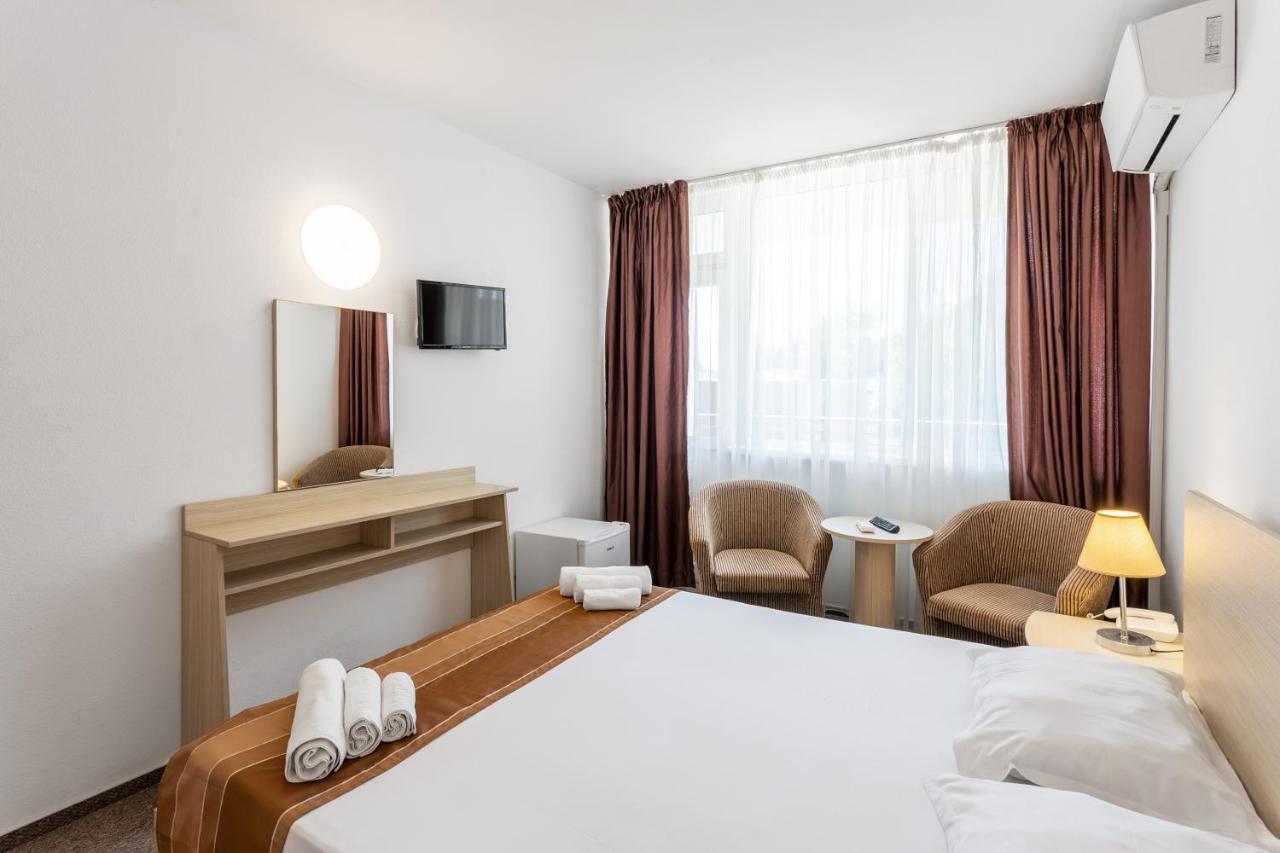 Hotel Neko Saturn Exteriör bild