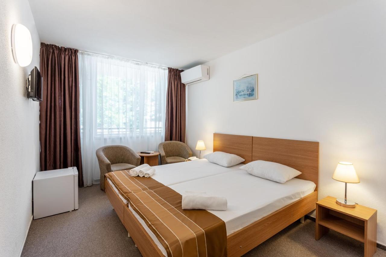 Hotel Neko Saturn Exteriör bild